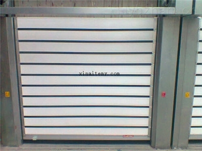 哈爾濱高速堆積門 新艾特在工業(yè)門領(lǐng)域的創(chuàng)新應(yīng)用